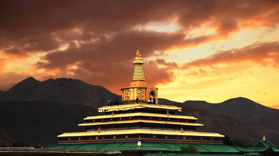 7 days chengdu qinghai silk road luxury travel