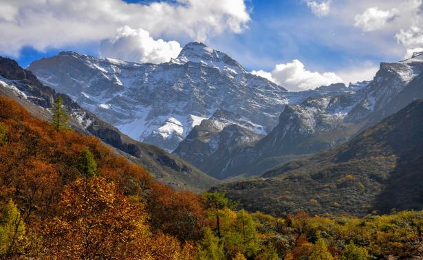 chill yunnan adventure travel