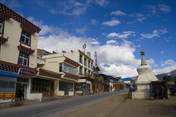 chill yunnan adventure travel